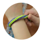 How to make a Rainbow Loom Double Cross Fishtail Bracelet